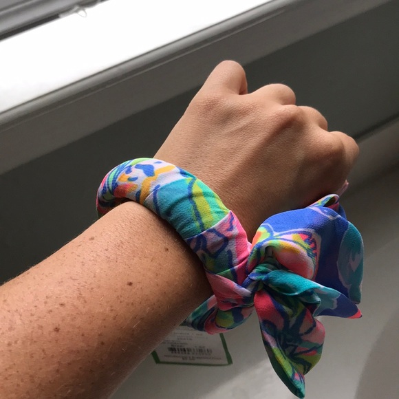 Lilly bracelet! - Picture 2 of 2